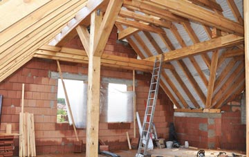 Holnest attic trusses